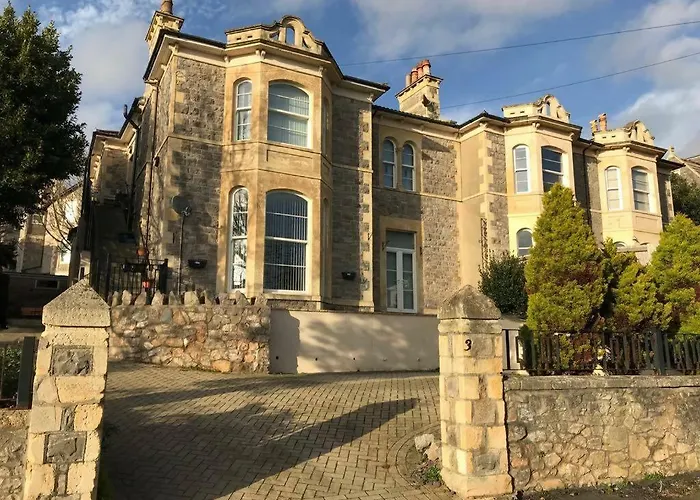 Cannon House